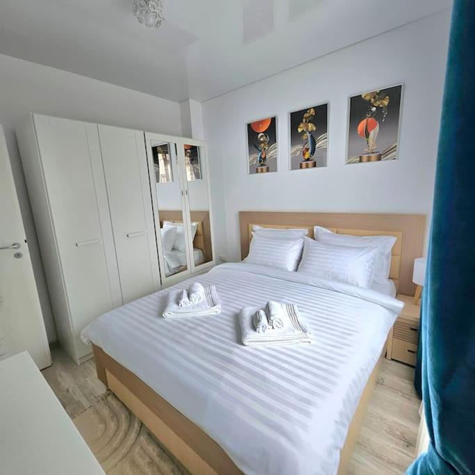 Cozy Sorada 2 Apartment Bragadiru Bagian luar foto